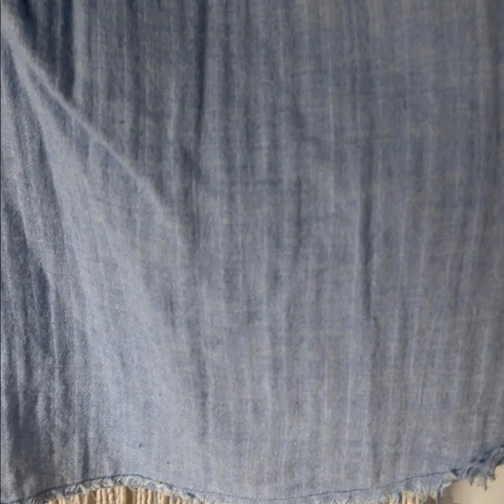 We The Free Blue Ruffled Buttoned Blouse - Picture 3 of 7
